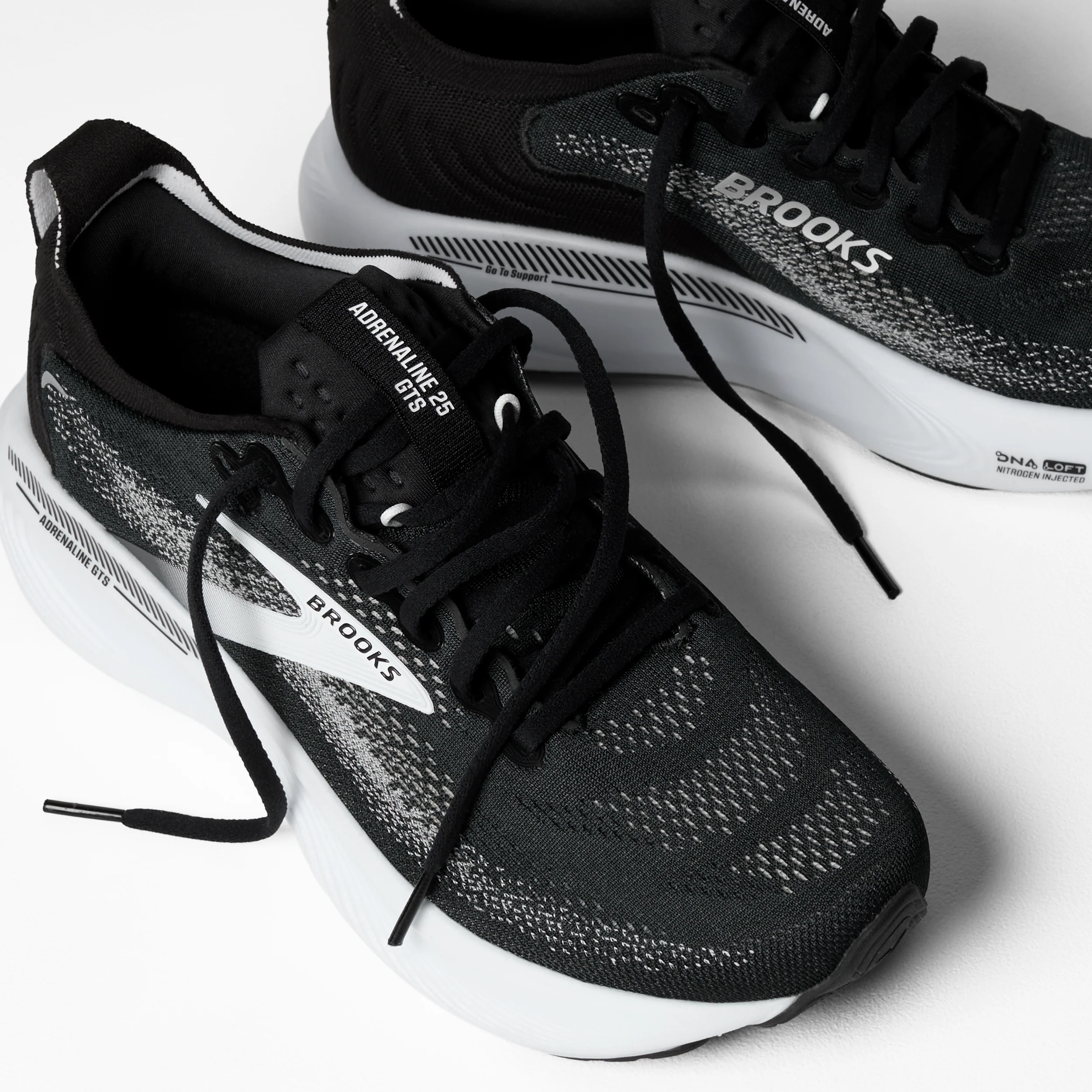 Brooks Adrenaline GTS 25 | Black / White | Mens - Ekiden Sports